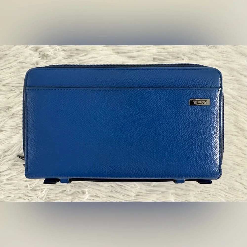 Tumi Horizon Double Zipper‎ Organizer Travel Wallet Clutch